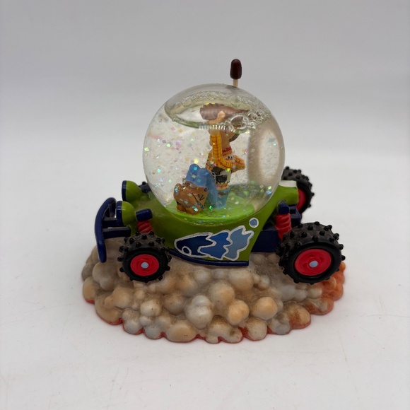 Disney Toy Story Woody Toy RC Car Mini Water Snow Globe - Picture 2 of 12